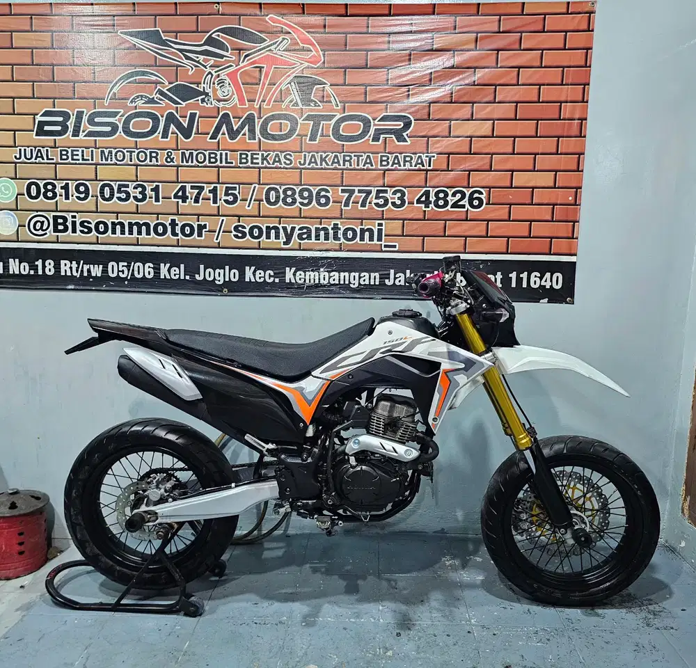 MEWAH ! HONDA CRF SUPERMOTO FI 150 TAHUN 2022 HITAM PUTIH
