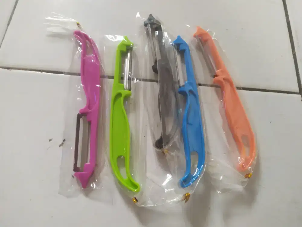 Jual pengupas sayur dan sendok teh