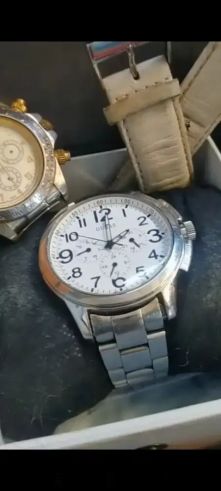 Jam tangan guess w105682g4