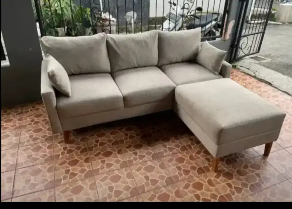 Sofa Empuk Seperti baru