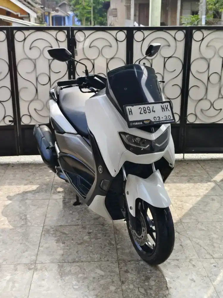 Nmax 2020 warna putih