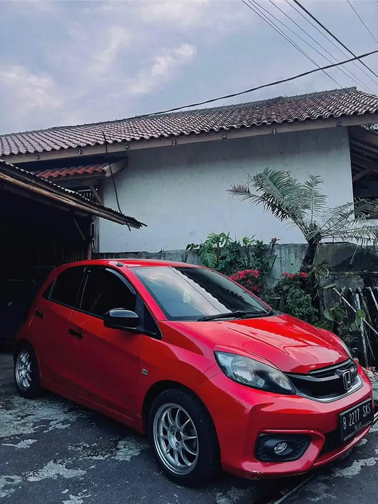 Honda Brio 2016