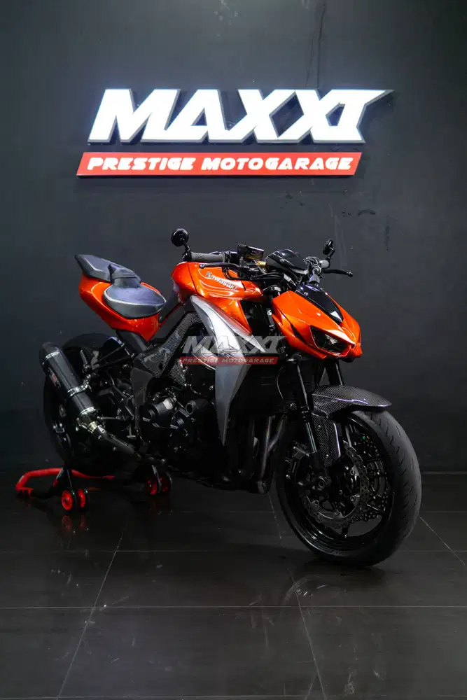 KAWASAKI Z1000 SUGOMI  STREETFIGHTER  MT09