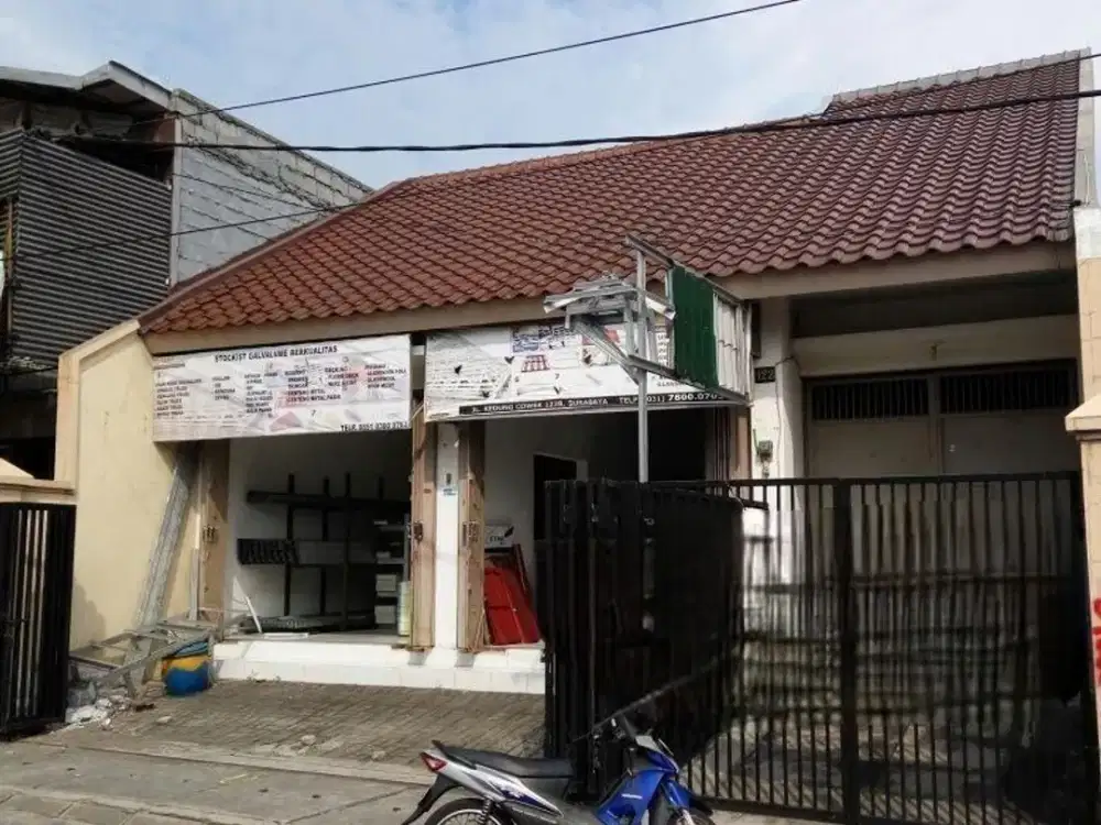 DIJUAL RUKO RAYA KEDUNG COWEK - JALAN RAYA - HITUNG TANAH
