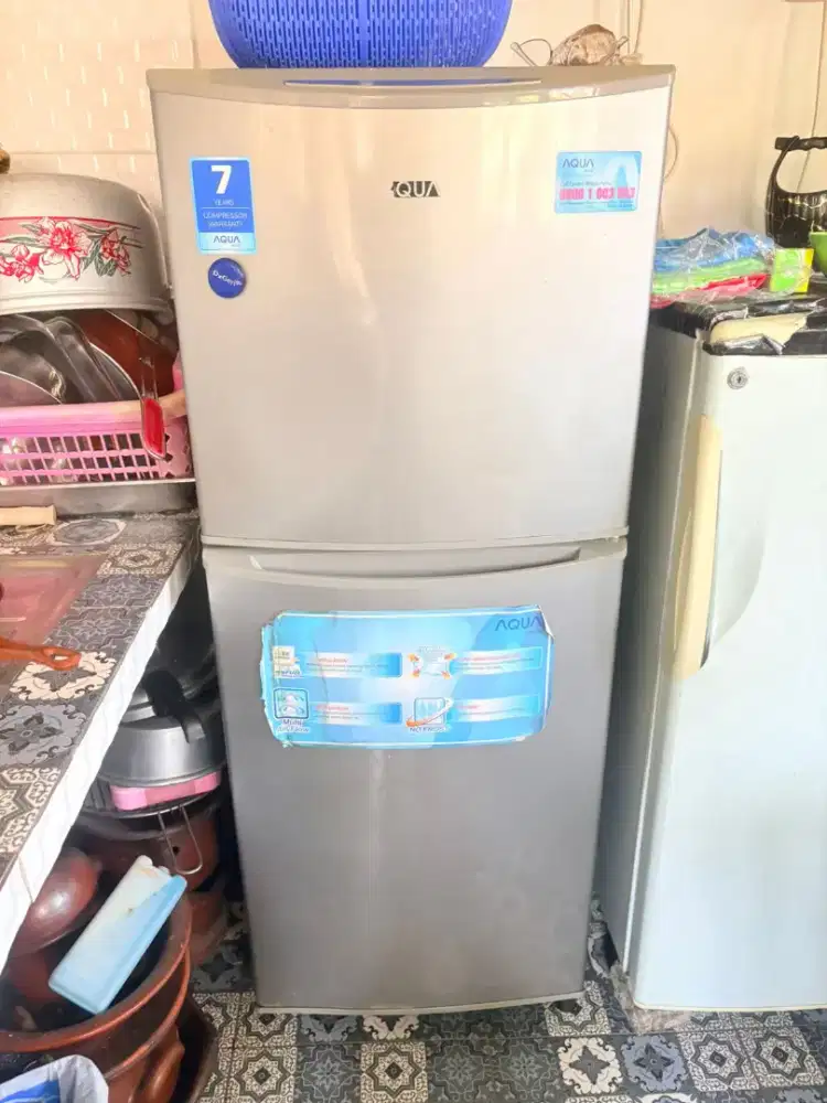Kulkas bekas 2 pintu