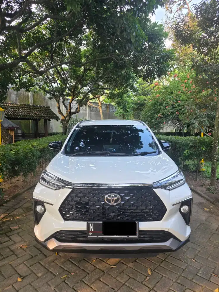 Toyota Veloz Q 1.5 AT TSS Istimewa