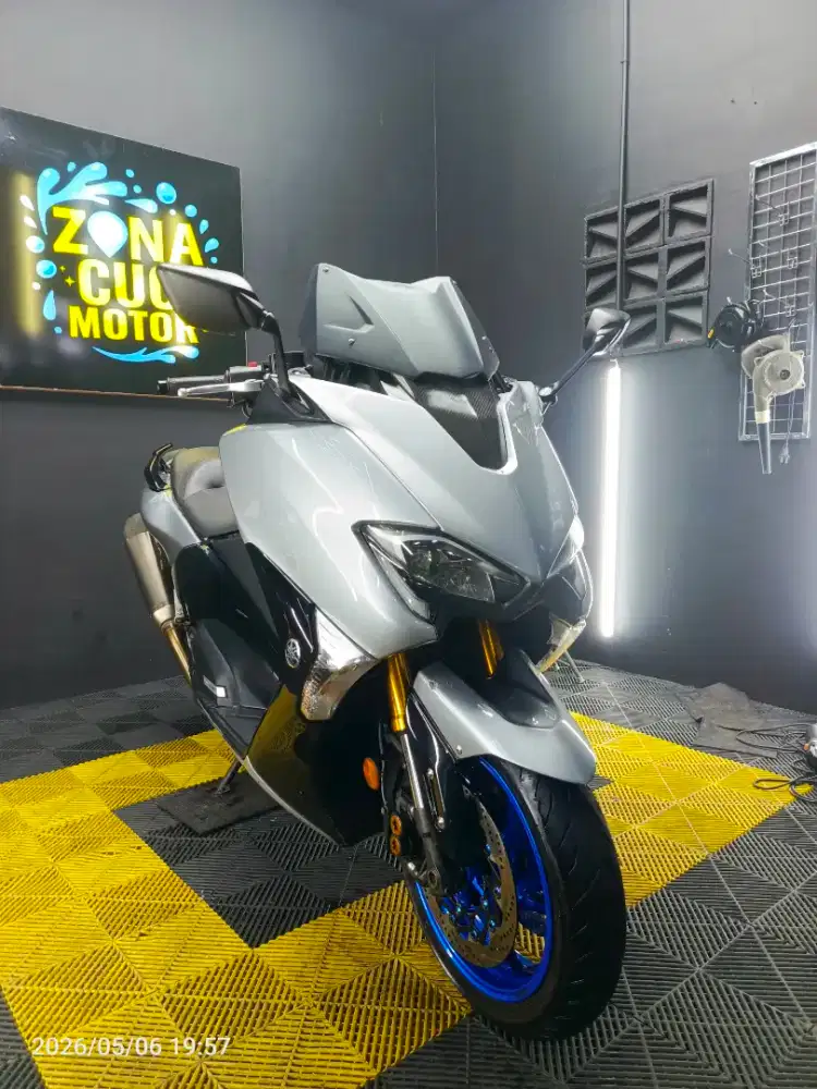 Yamaha TMAX DX 2018