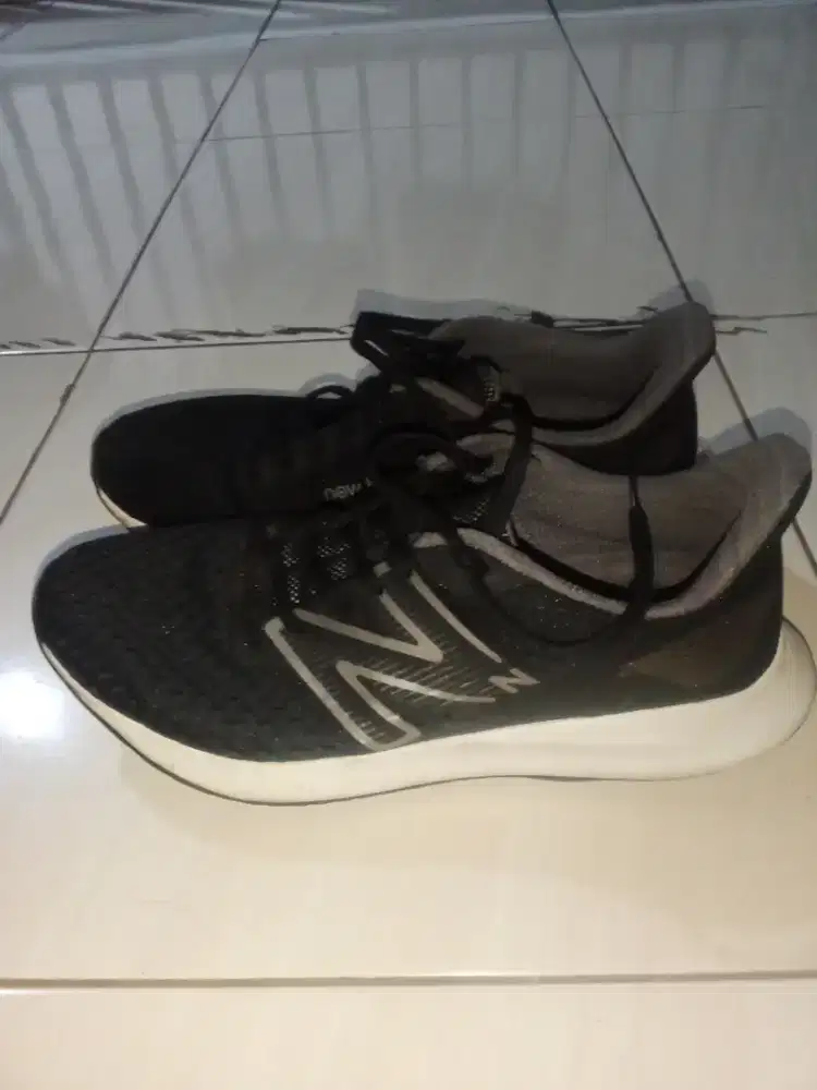 Sepatu new balance ori