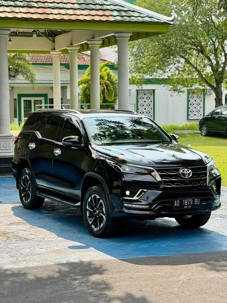 Fortuner 2.8 GR Th 2022 Diesel Automatic Ad Tgn 1 KM 40rb Istimewa!