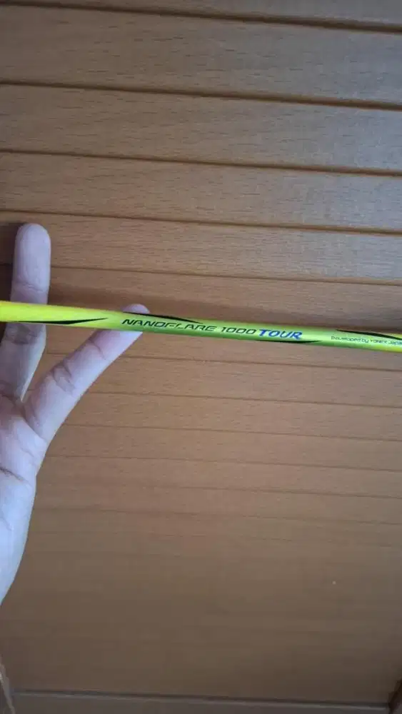 Yonex nanoflare 1000 tour