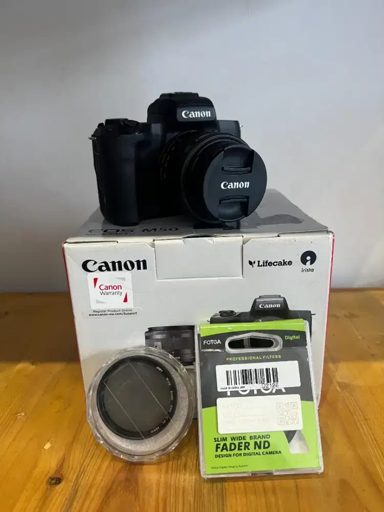 Canon M50 Lensa Kit