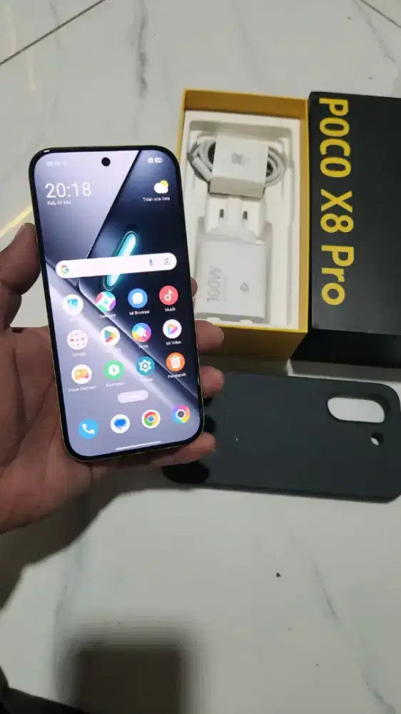 POCO X8 PRO  LIKE NEW