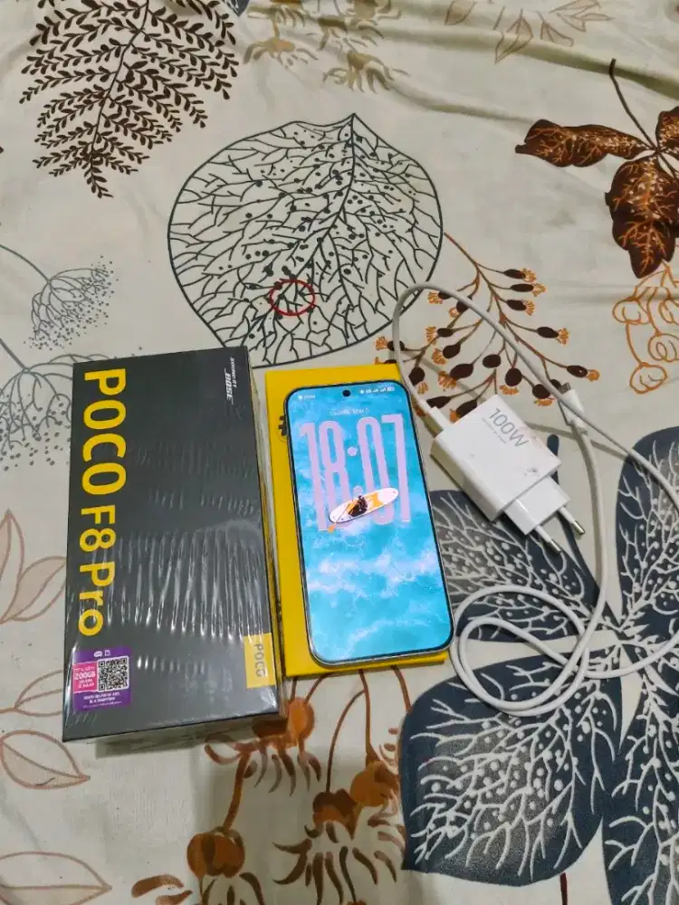 Poco F8 Pro Titanium Silver