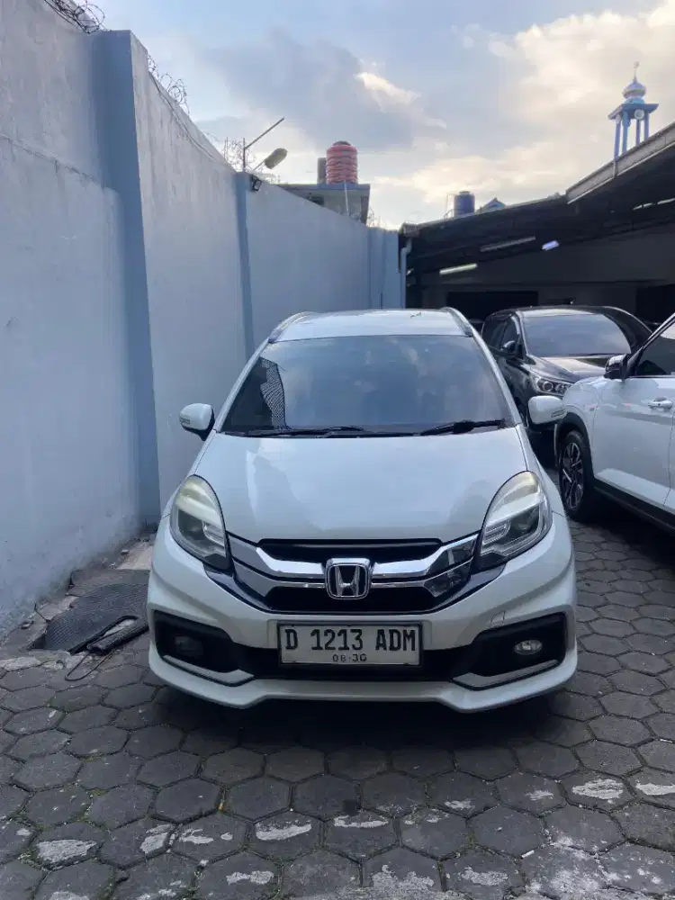 HONDA MOBILIO 1.5 RS M CVT 2015