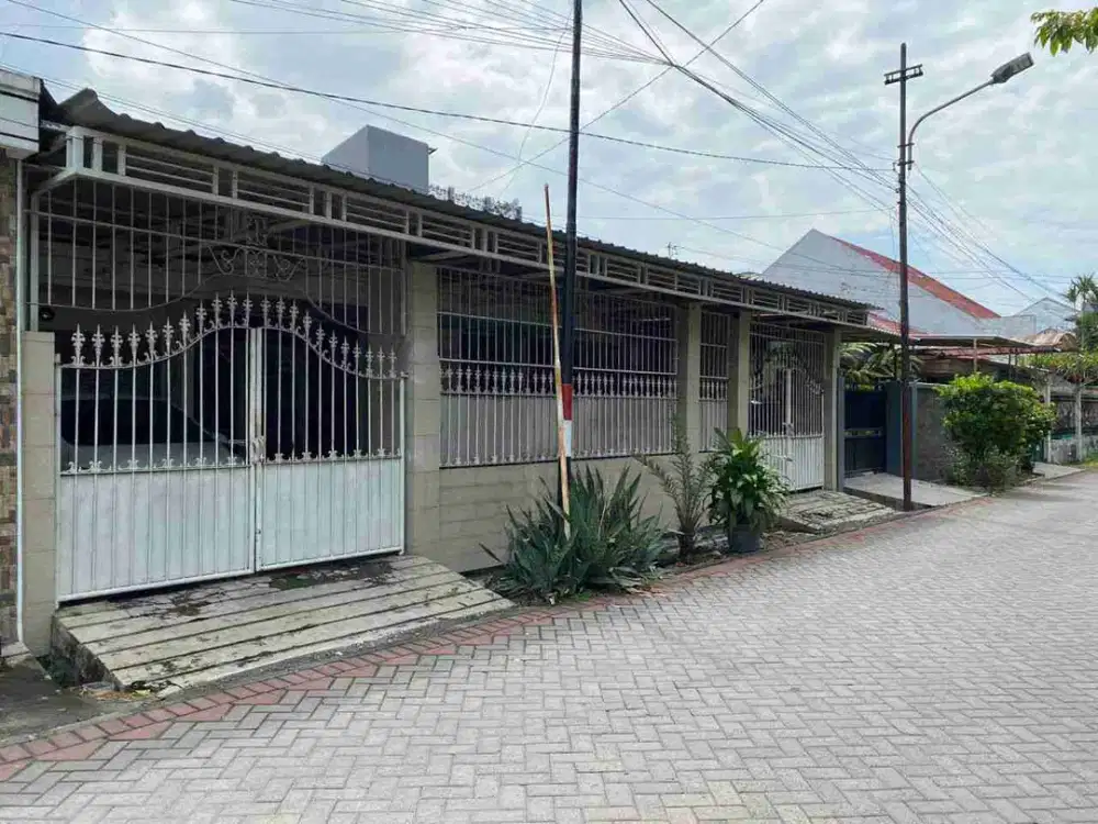 DIJUAL CEPAT MURAH LELANG, RUMAH DI JALAN RAYA DARMO INDAH