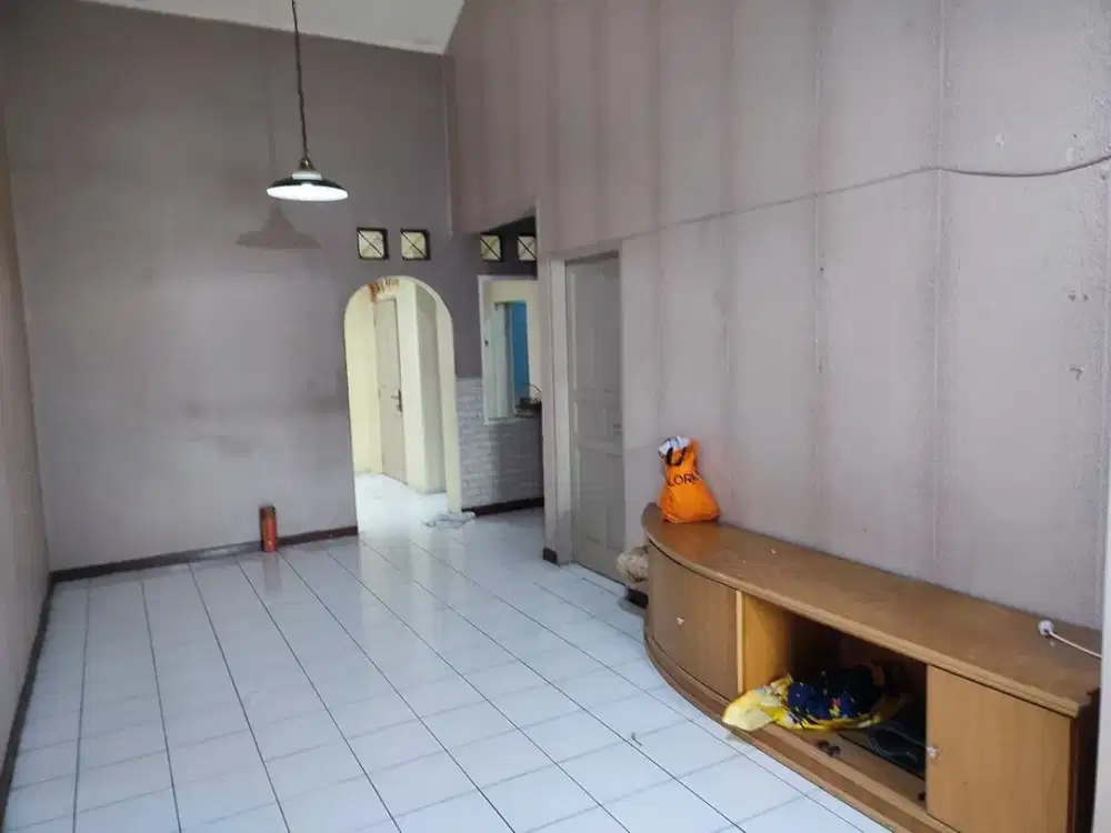 Disewakan Rumah 1 tingkat Komplek Cemara Asri