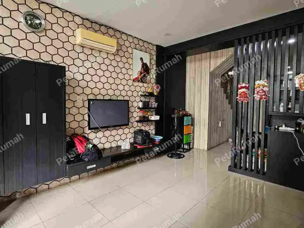 Komplek Golden Palace Jalan Bhayangkara Dekat Pancing