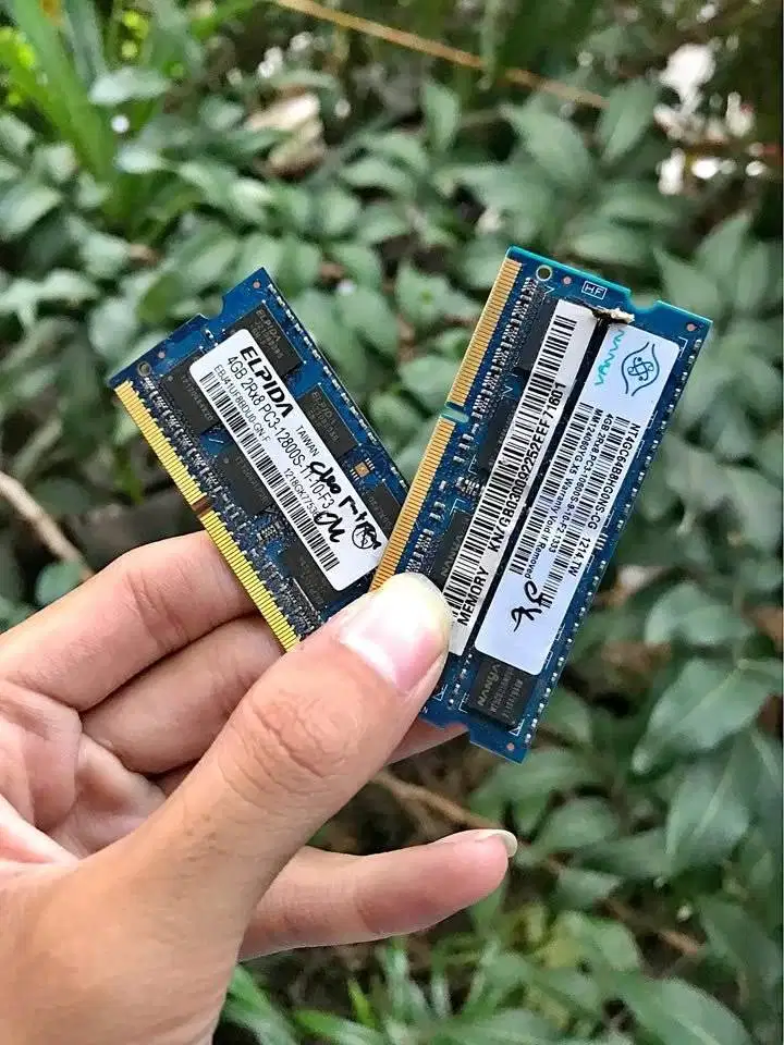 ANEKA MACAM RAM SODDIM/LAPTOP DDR2 & DDR3 DENGAN BEBERAPA KAPASITAS