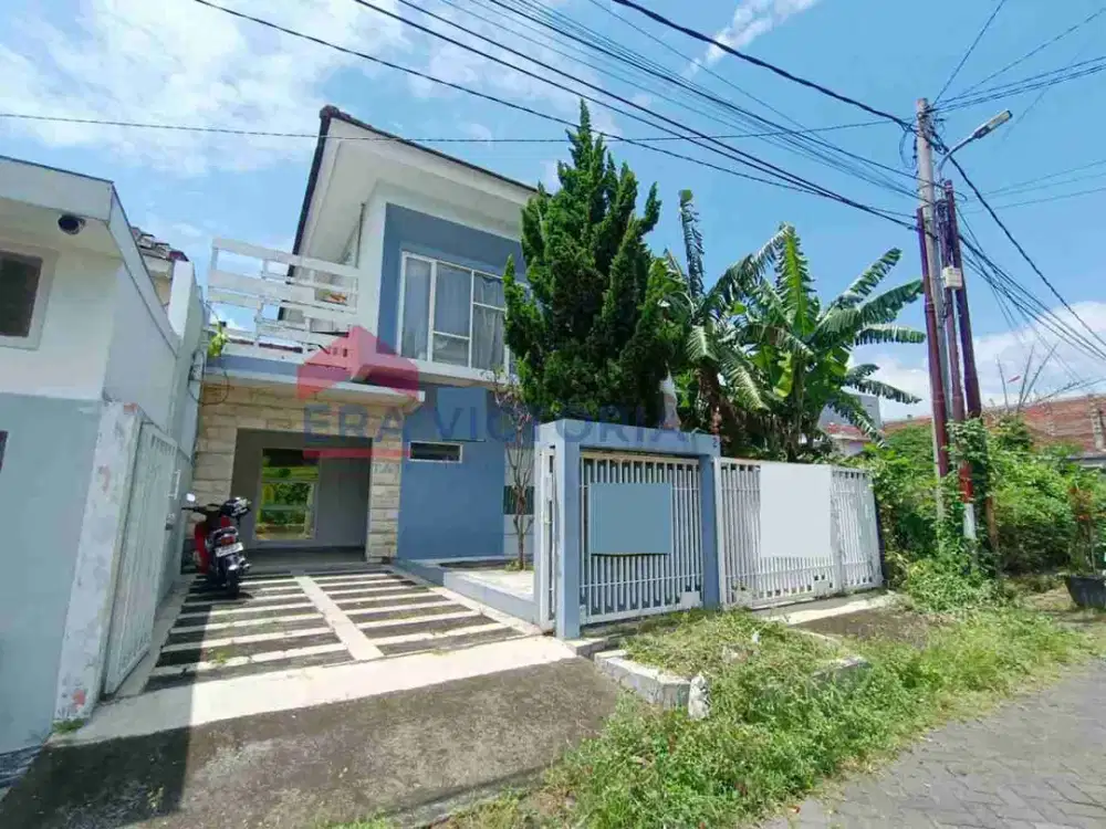 Rumah 2 Lantai Ada Sisa Tanah Cocok Untuk Keluarga atau Dijadikan Rukos, Kota Malang