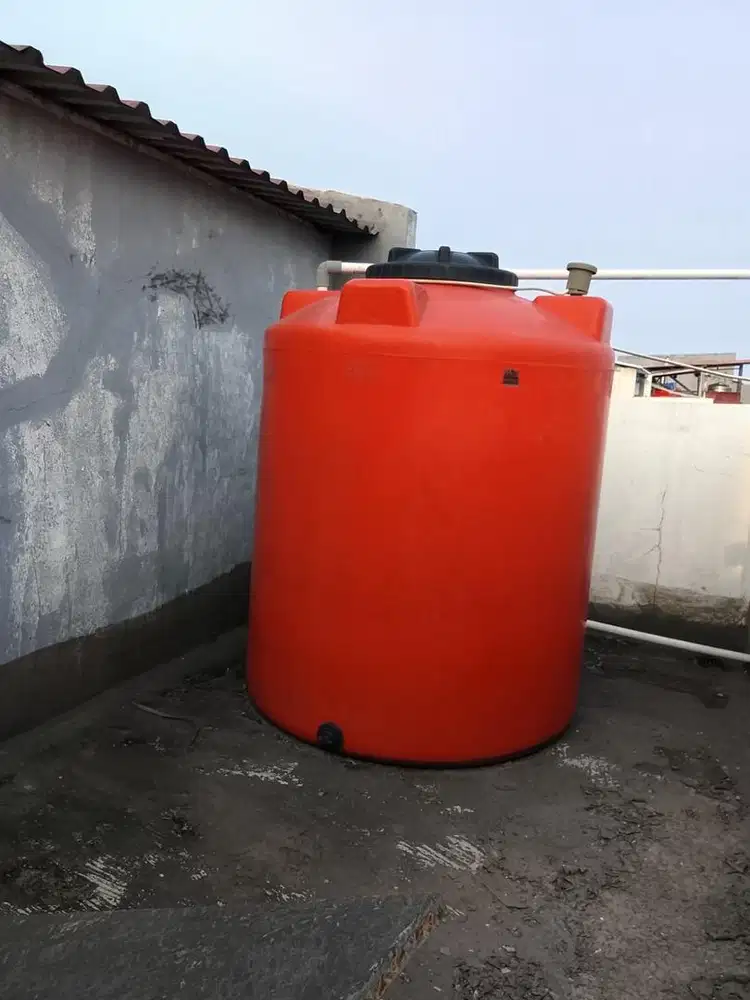 Dijual toren penguin 1000L