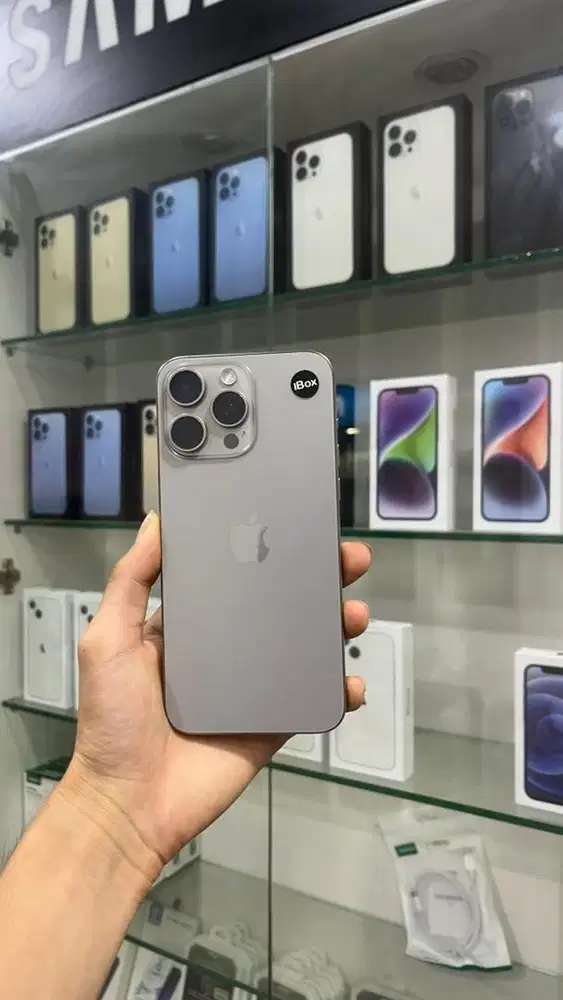 Iphone 15 Pro max 256 GB Ibox