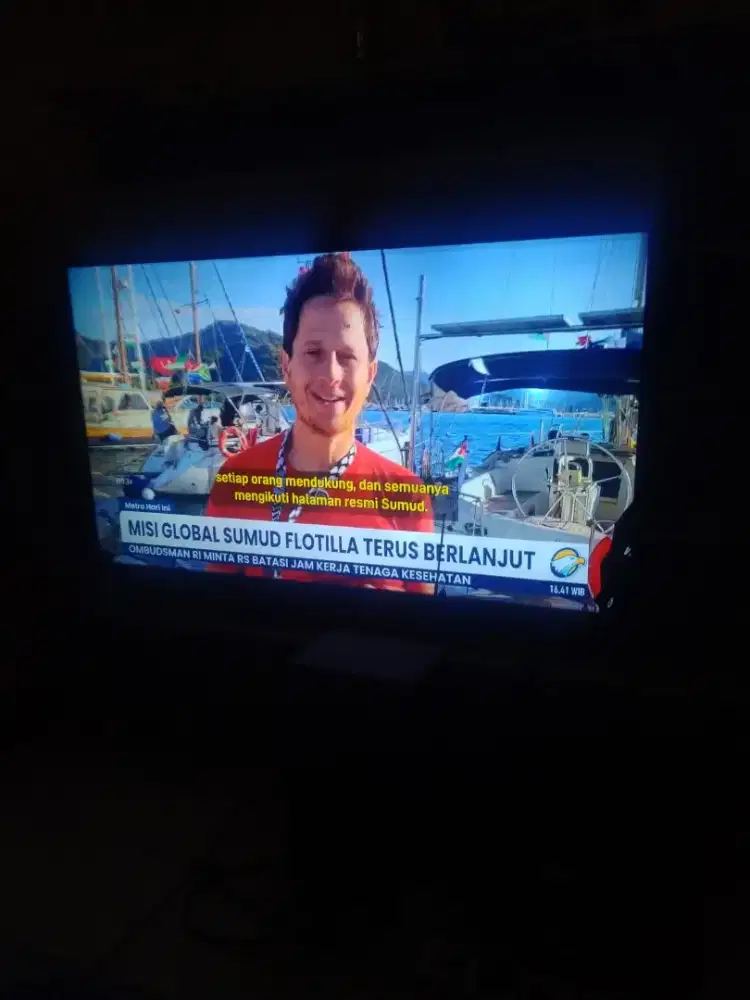 samsung crysral 4k UHD 43 inch digital