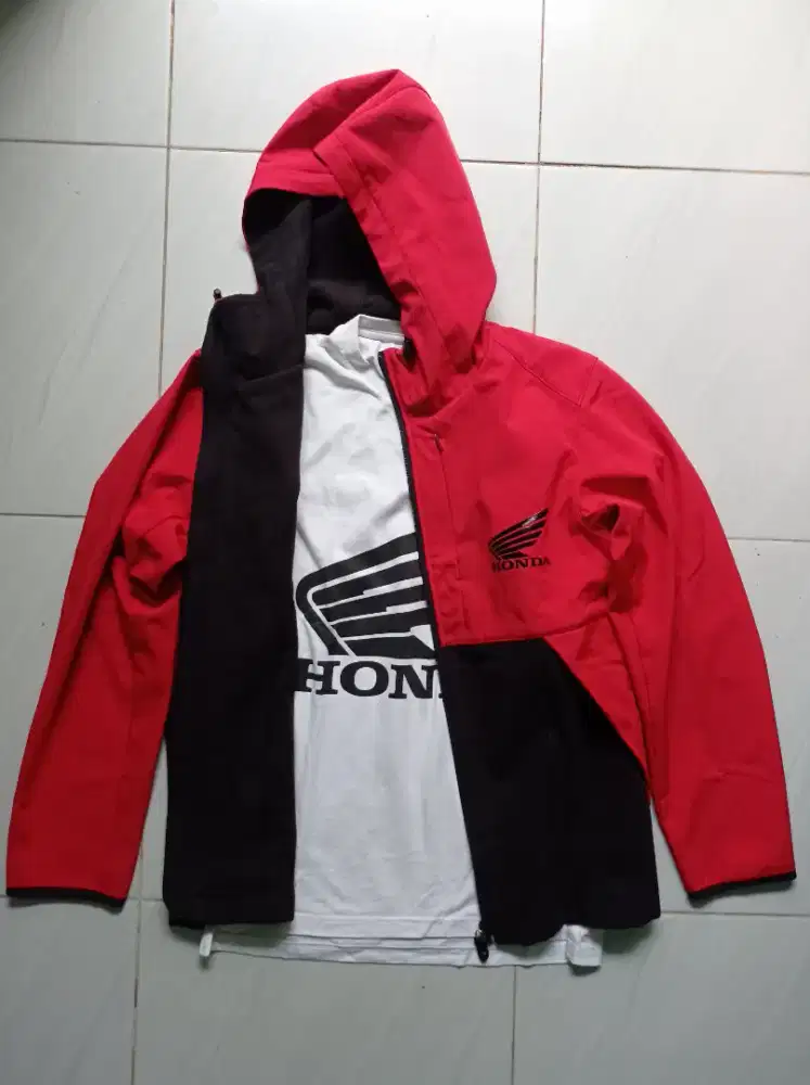 Sepaket jacket & kaos hondagu uniqlo original