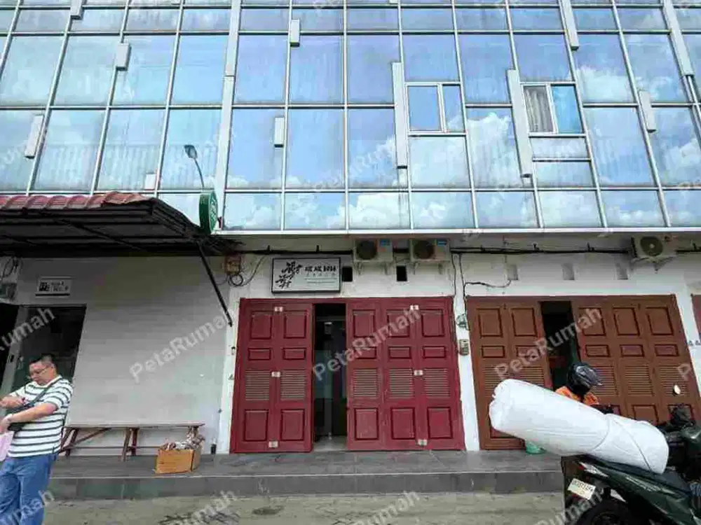 Komplek Megapark / Megacom Jalan Kapten Muslim