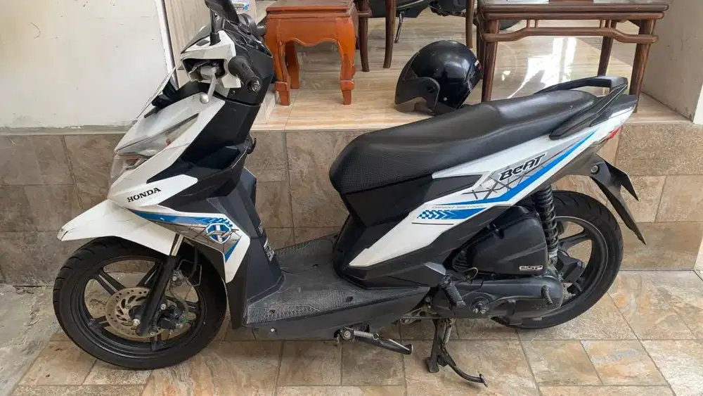 Motor bekas mahasiswa yang dah lulus