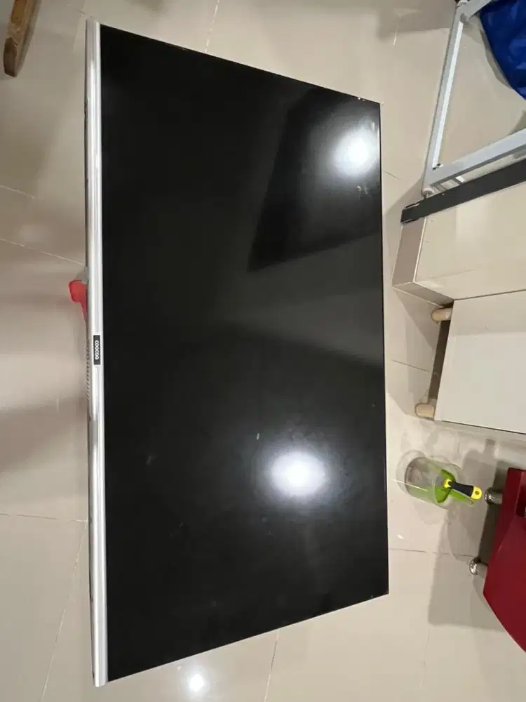 Tv coocaa 43 inci black screen dan ada retak lcd