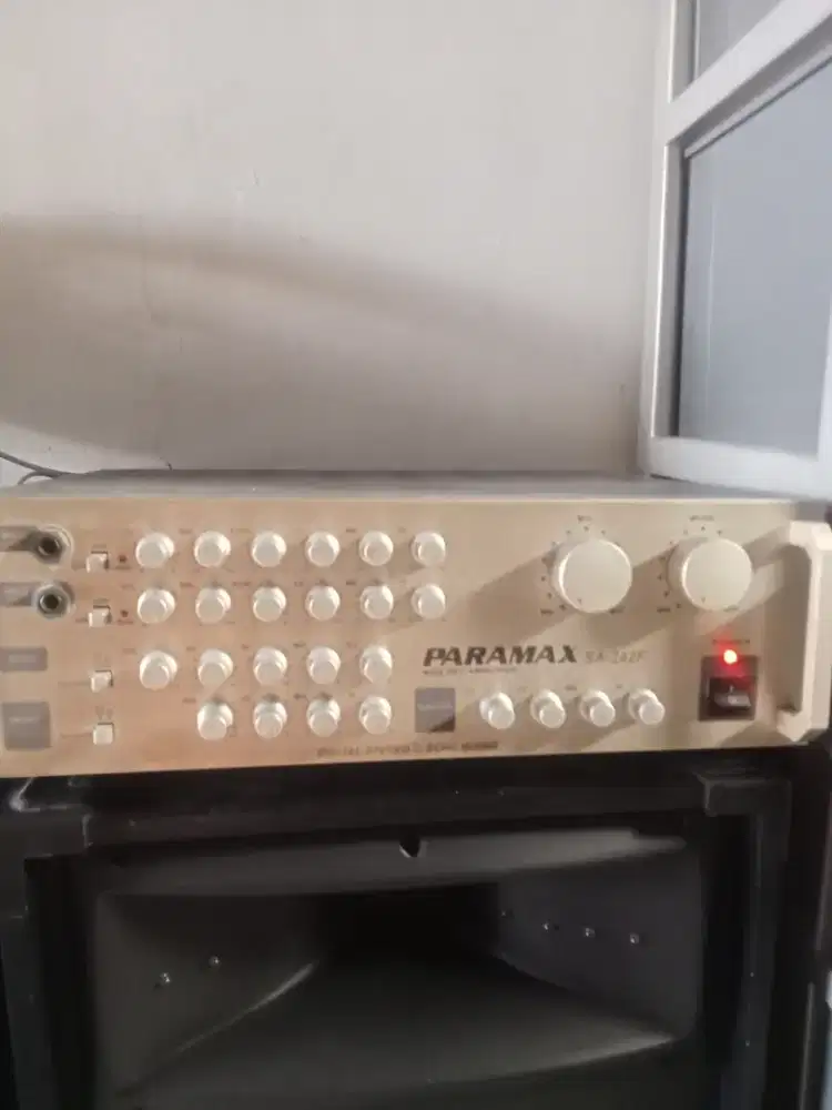 Amplifier Mixer Karaoke PARAMAX
