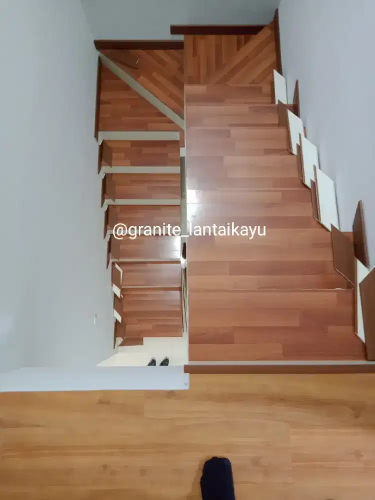 Parket tebal 8mm dan jasa pasang