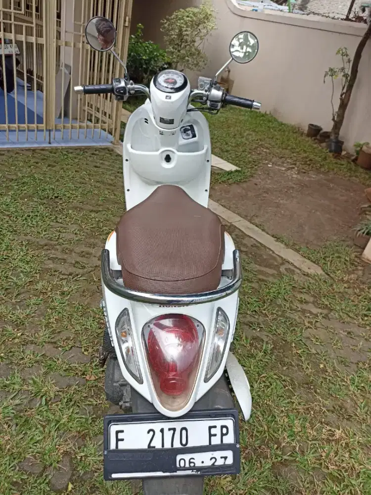 Dijual cepat BU Scoopy 2015..mulus terawat 670000/0