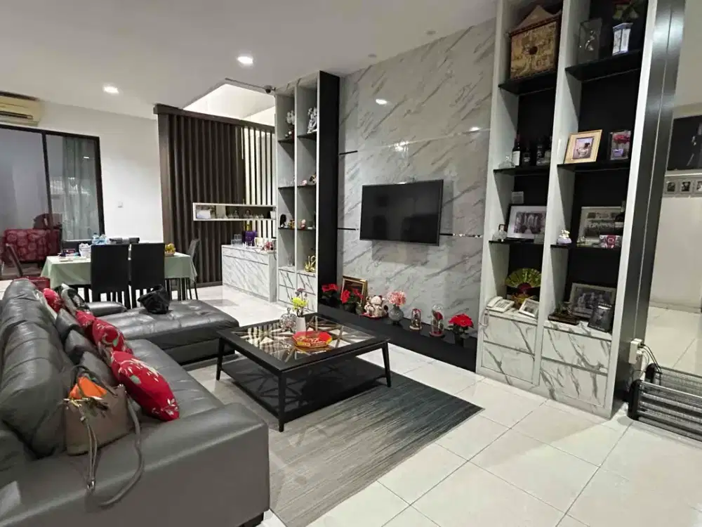 Sutera Palmyra Alam sutera Bagus Hot deal 3 Lantai Furnished Elegant Cantik