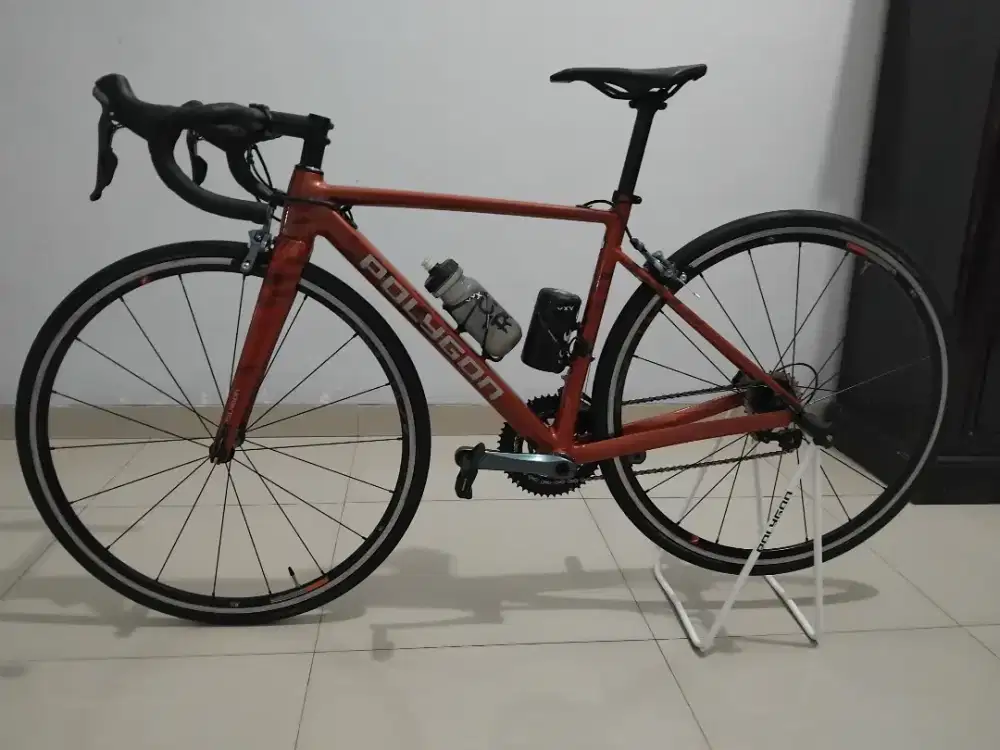 Sepeda balap polygon s4