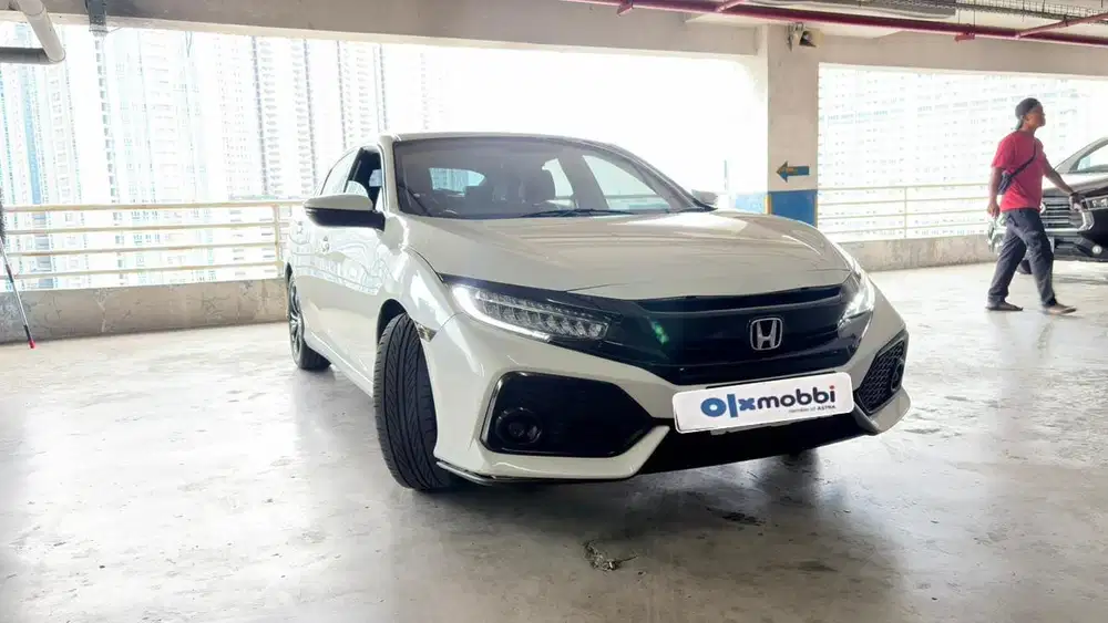 Honda Civic Hatchback 1.5 E Bensin AT 2018 (AEC)