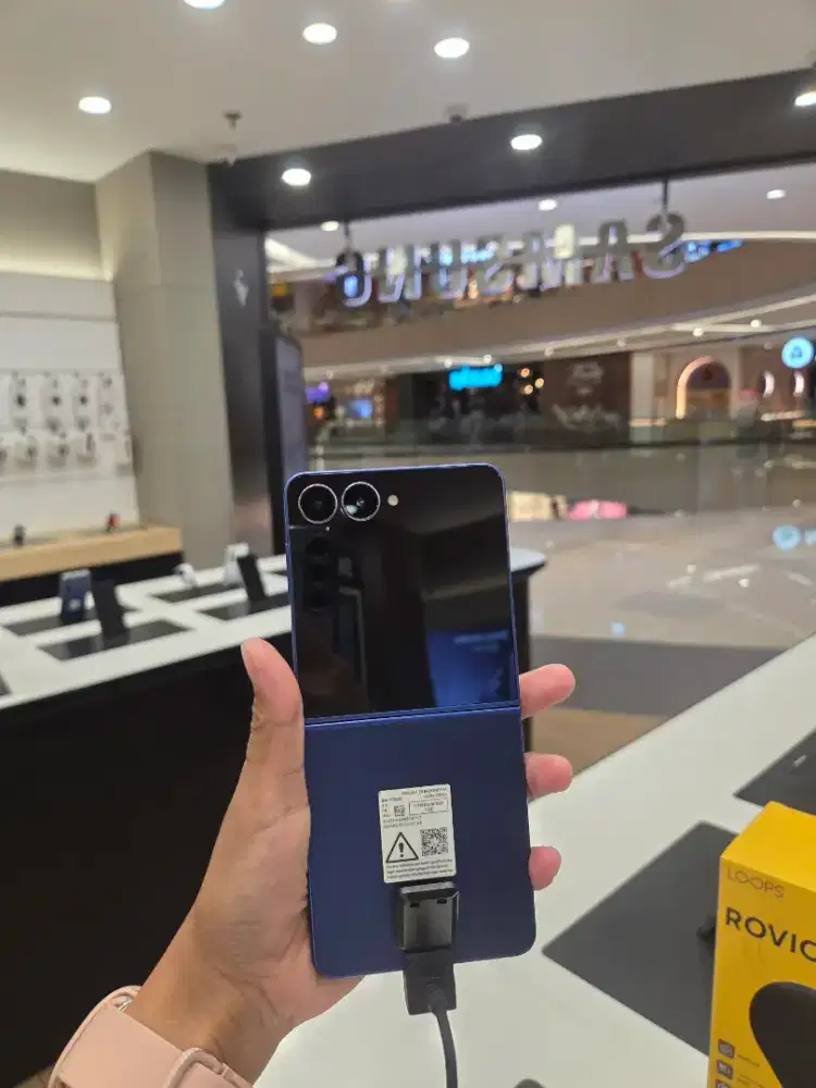 Zflip7 512gb fre speaker