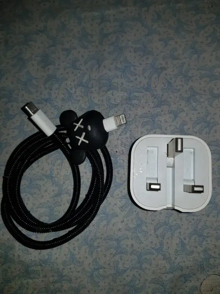 Dijual carger ori copotan iphone 11 promax