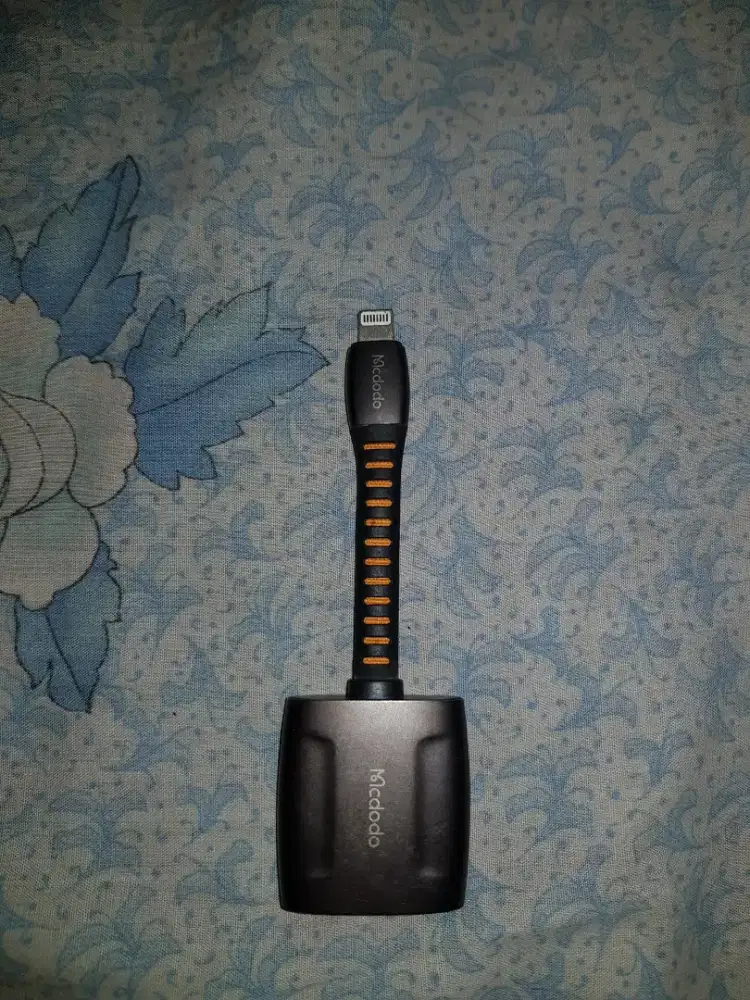 Dijual mcdodo converter lighting to jack 3.5