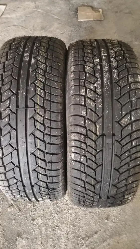 Ban Achilles 255/45/20(Baru)