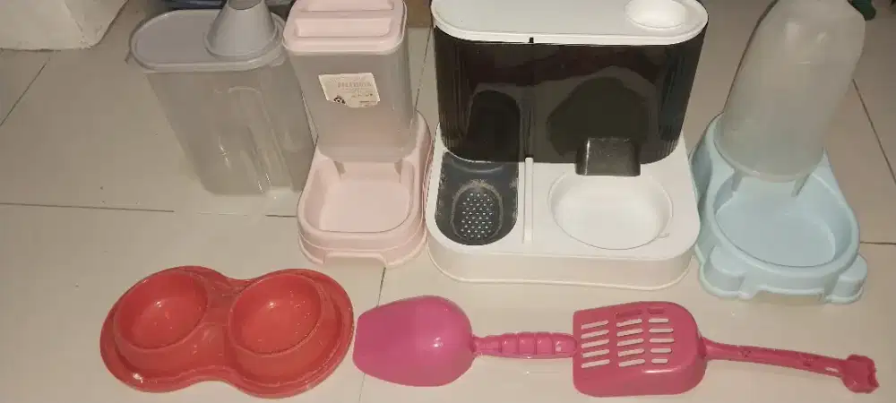 Jual perlengkapan buat kucing