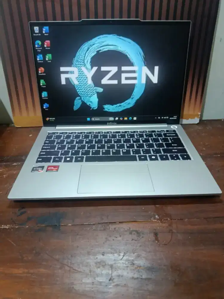 Laptop Infinix Xbook B14  2025