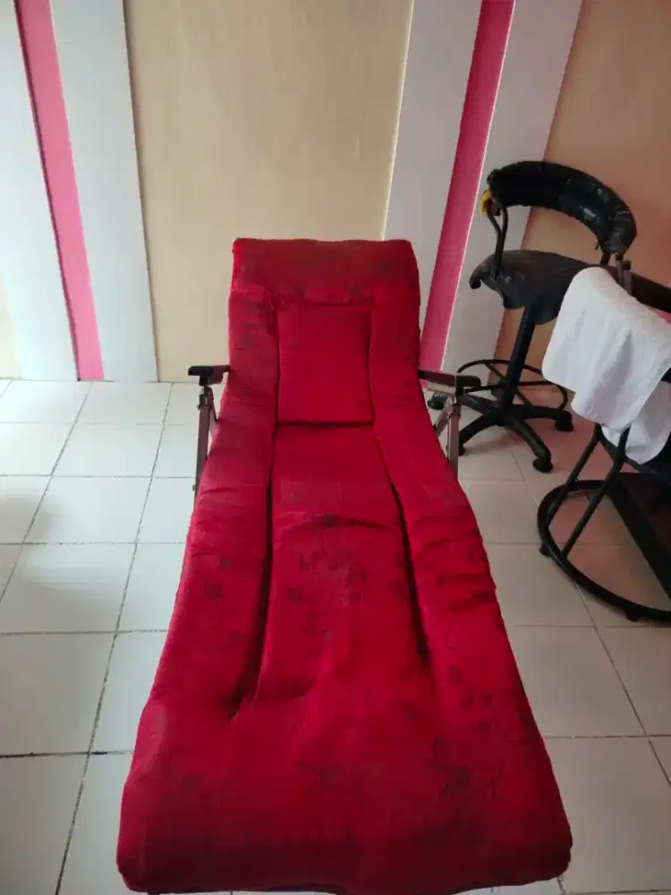 Kursi lipat facial