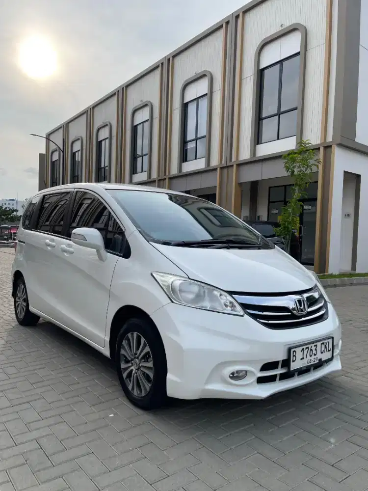 HONDA FREED PSD 2014