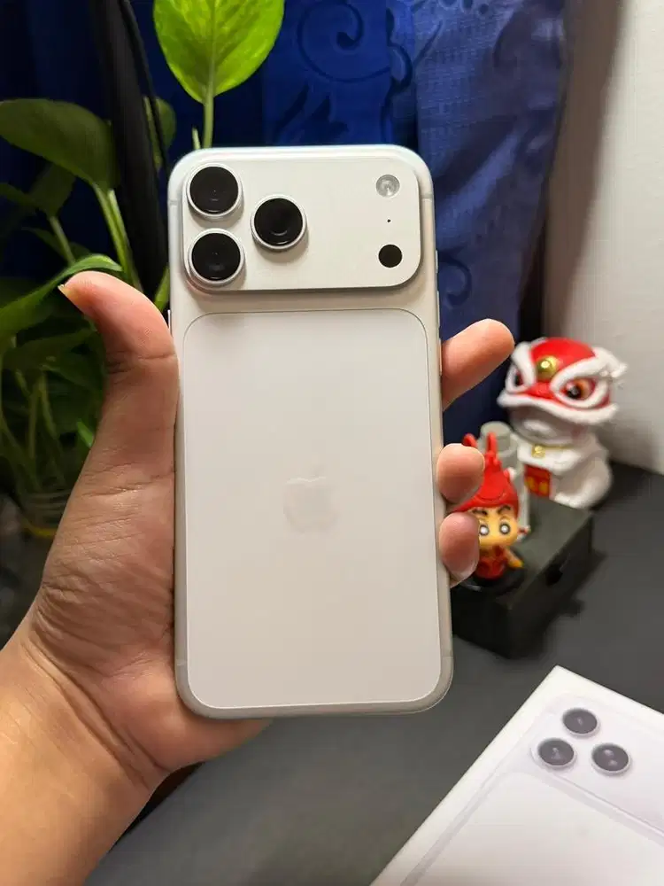 [PREMIUM ITEM] iPhone 17 Pro Max 512GB white – BH 100%  | Garansi on