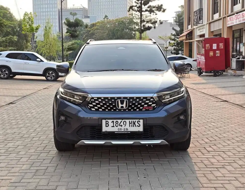 [LOW KM] HONDA WRV RS SENSING AT 2023