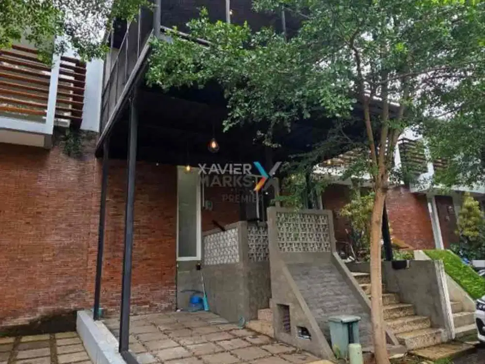 Rumah Modern sudah upgrade 2 lantai di The Oz Tidar Malang