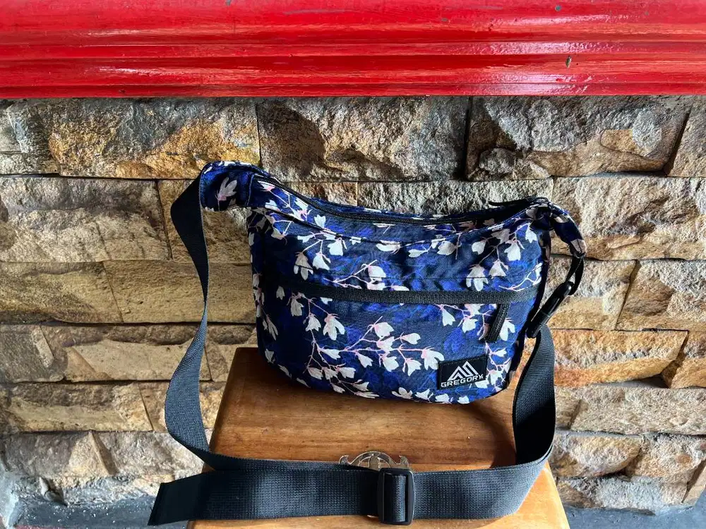 Tas selempang Gregory