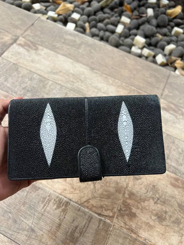 Stingray long wallet