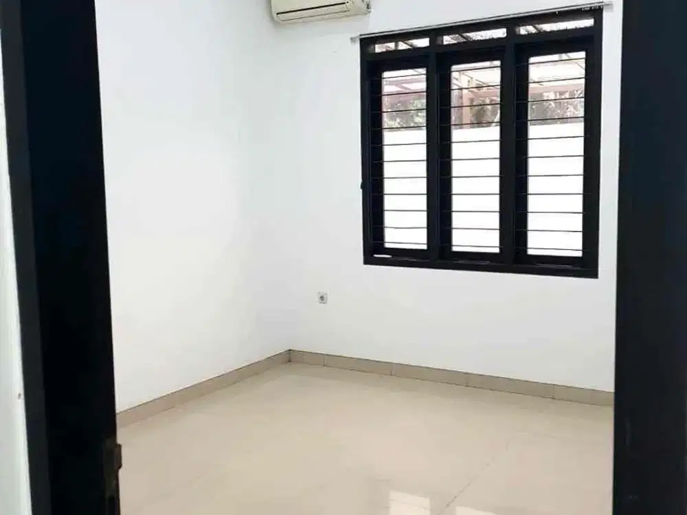 Jual Rumah Minimalis Nyaman Di Cluster Singgasana Pradana Bandung